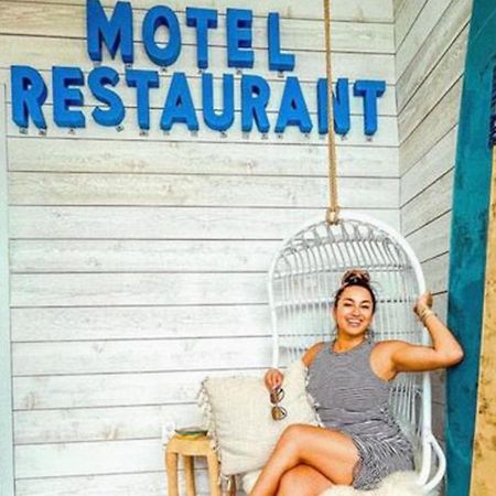 The Surfside Hotel สแตรทฟอร์ด ภายนอก รูปภาพ